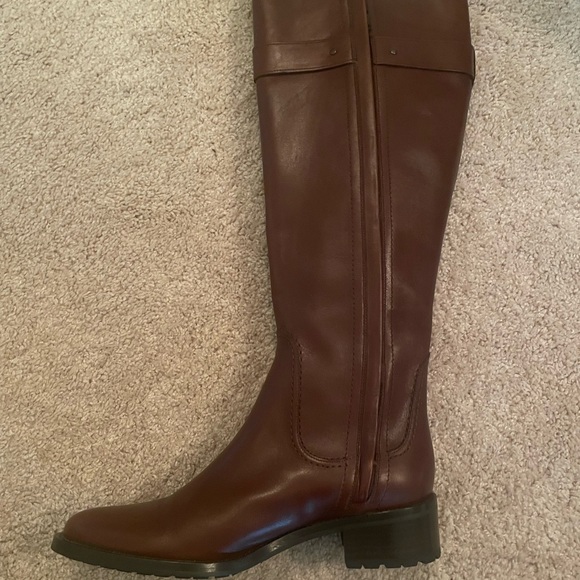 Cole Haan Riding Boots NEW AND UNUSED Size 7 1/2 - Picture 3 of 15